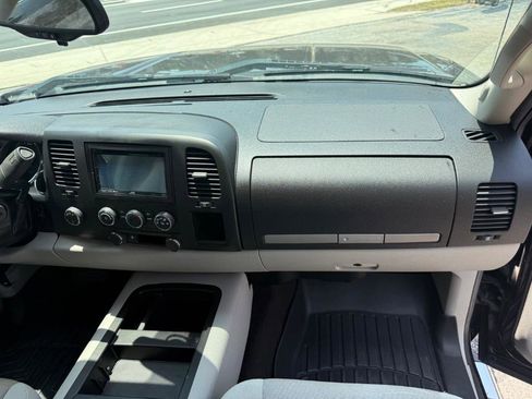 Used 2009 Chevrolet Silverado 1500 LT w/ All Star Package AWD/4WD image 18