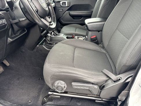 Used 2020 Jeep Wrangler Unlimited Sport S image 14