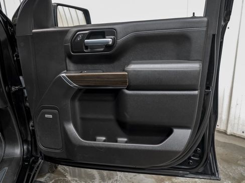 Used 2021 Chevrolet Silverado 1500 RST w/ Texas Edition Plus AWD/4WD image 44