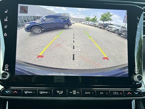 New 2026 Jeep Grand Wagoneer Limited w/ Premium Group II AWD/4WD image 35