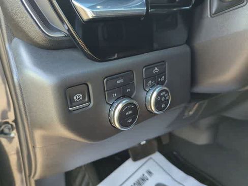 Certified 2022 GMC Sierra 1500 Elevation image 34
