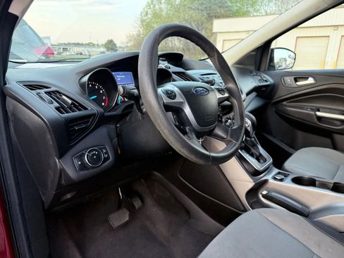 Used 2013 Ford Escape SE image 17