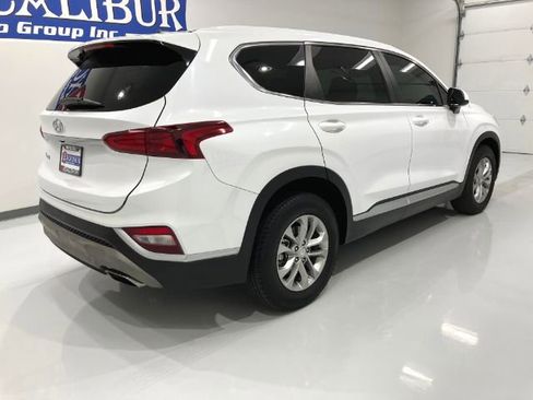 Used 2019 Hyundai Santa Fe SE FWD image 16