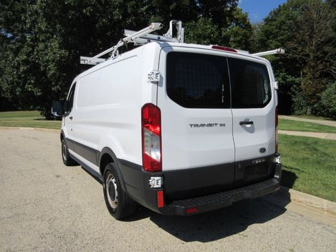 Used 2015 Ford Transit 150 130 Low Roof RWD image 27
