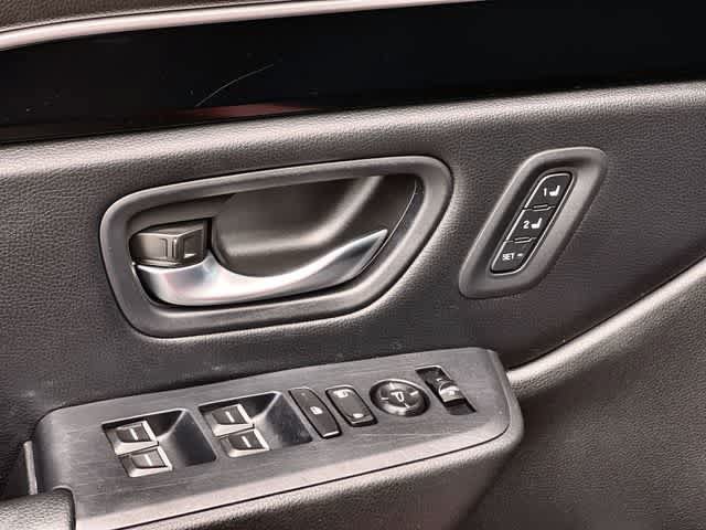 Certified 2023 Honda Pilot Touring image 30