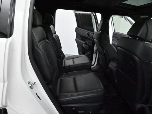 Used 2024 Hyundai Santa Fe Calligraphy AWD/4WD image 36