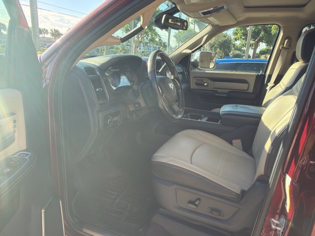 Used 2022 RAM 3500 Limited w/ Towing Technology Group AWD/4WD image 4