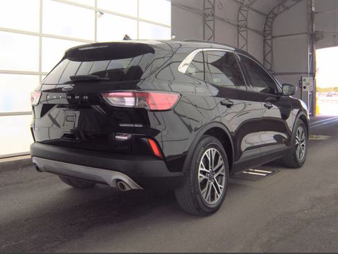 Used 2020 Ford Escape SEL FWD image 2