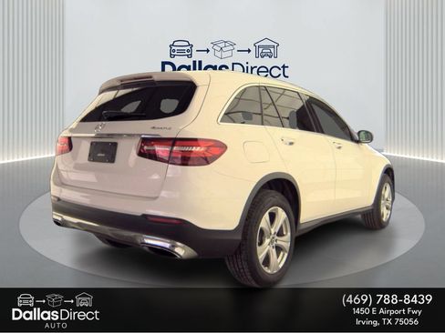 Used 2018 Mercedes-Benz GLC 300 4MATIC w/ Multimedia Package image 6