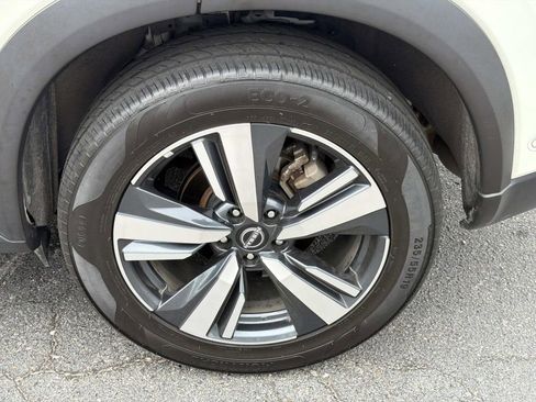 Used 2023 Nissan Rogue SL w/ SL Premium Package AWD/4WD image 11