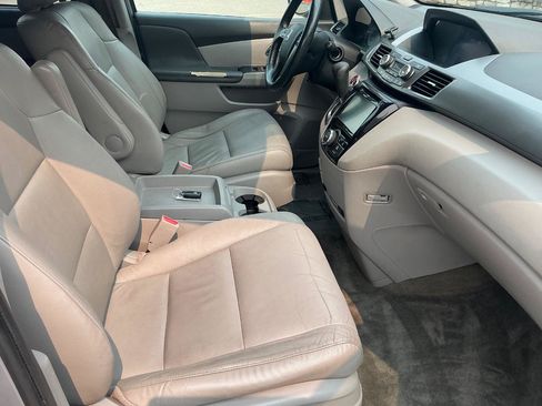 Used 2016 Honda Odyssey EX-L image 11