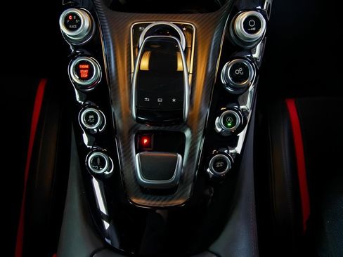 Used 2016 Mercedes-Benz AMG GT S image 23