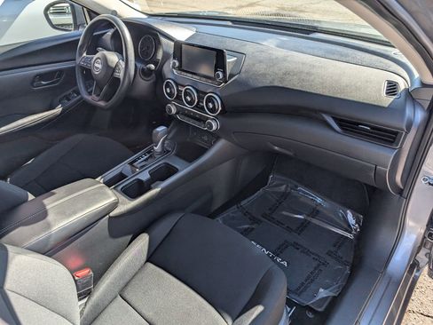 Used 2024 Nissan Sentra S image 13