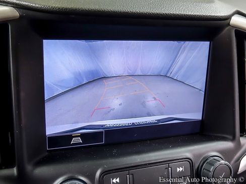 Used 2022 GMC Terrain SLT image 15