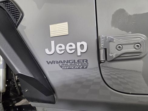 Certified 2020 Jeep Wrangler Unlimited Sport S image 11