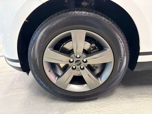 Used 2018 Land Rover Range Rover Velar S AWD/4WD image 25