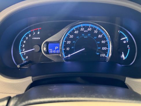 Used 2013 Toyota Sienna Limited w/ Premium Pkg image 9