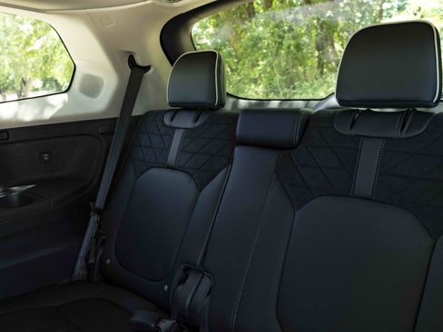 Used 2026 Honda Pilot Elite image 19