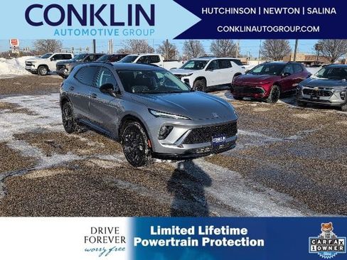 Used 2025 Buick Envision Sport Touring image 1