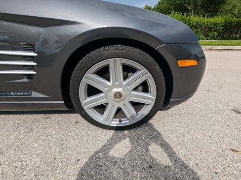 Used 2005 Chrysler Crossfire Limited image 22