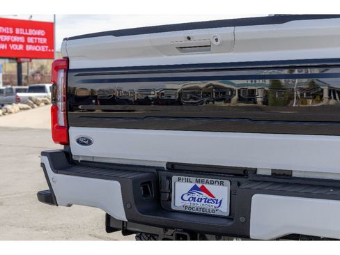 New 2026 Ford F350 Platinum w/ Tremor Off-Road Package AWD/4WD image 30