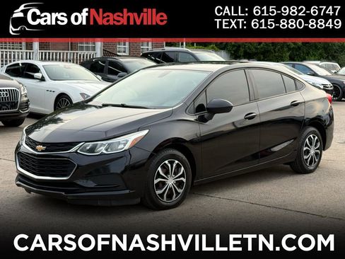 Used 2018 Chevrolet Cruze LS FWD image 1