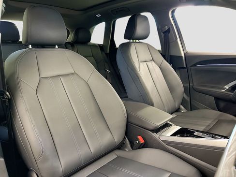 New 2025 Audi Q5 Premium image 15