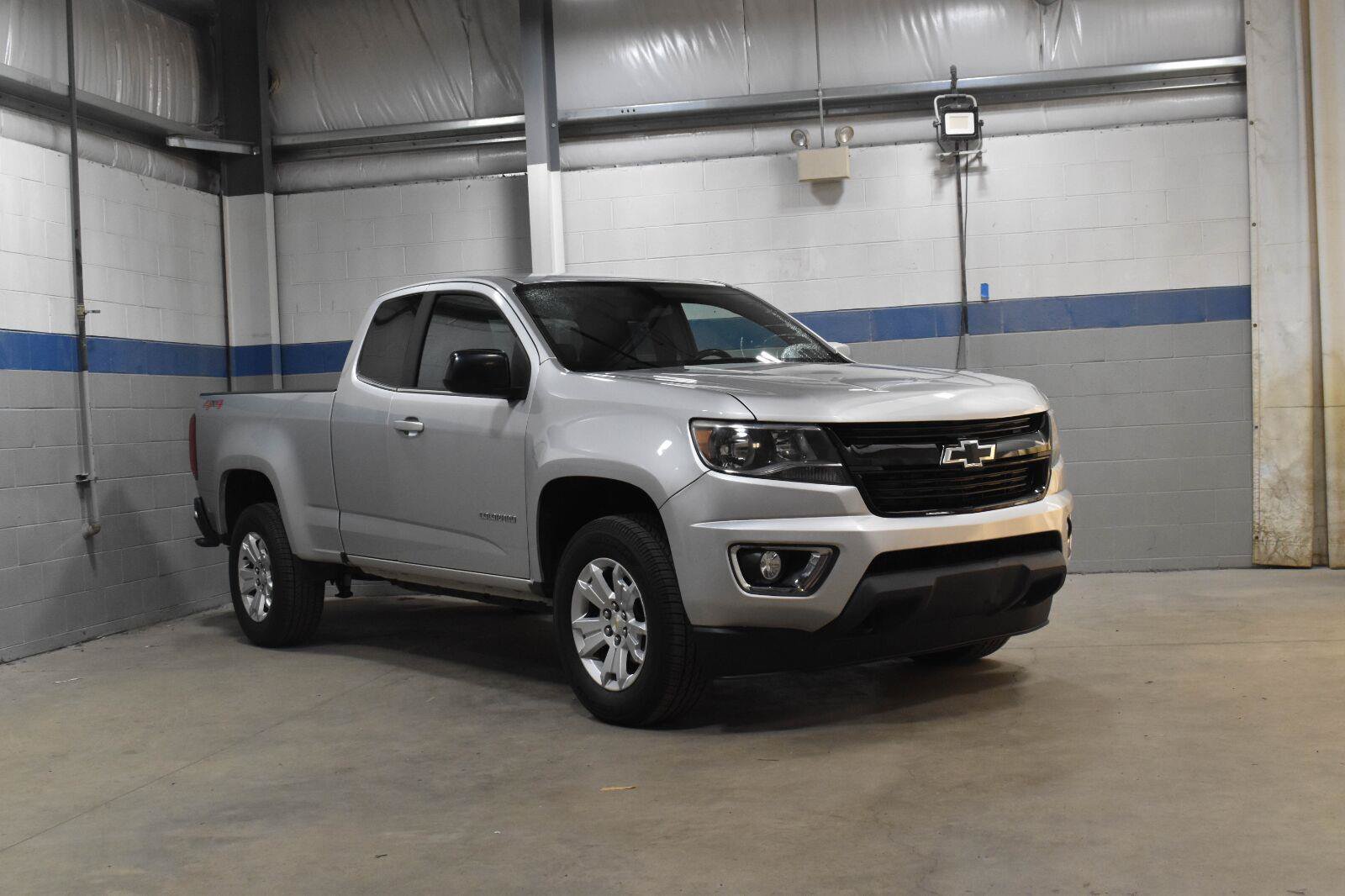 Used 2018 Chevrolet Colorado LT w/ LT Convenience Package AWD/4WD image 23