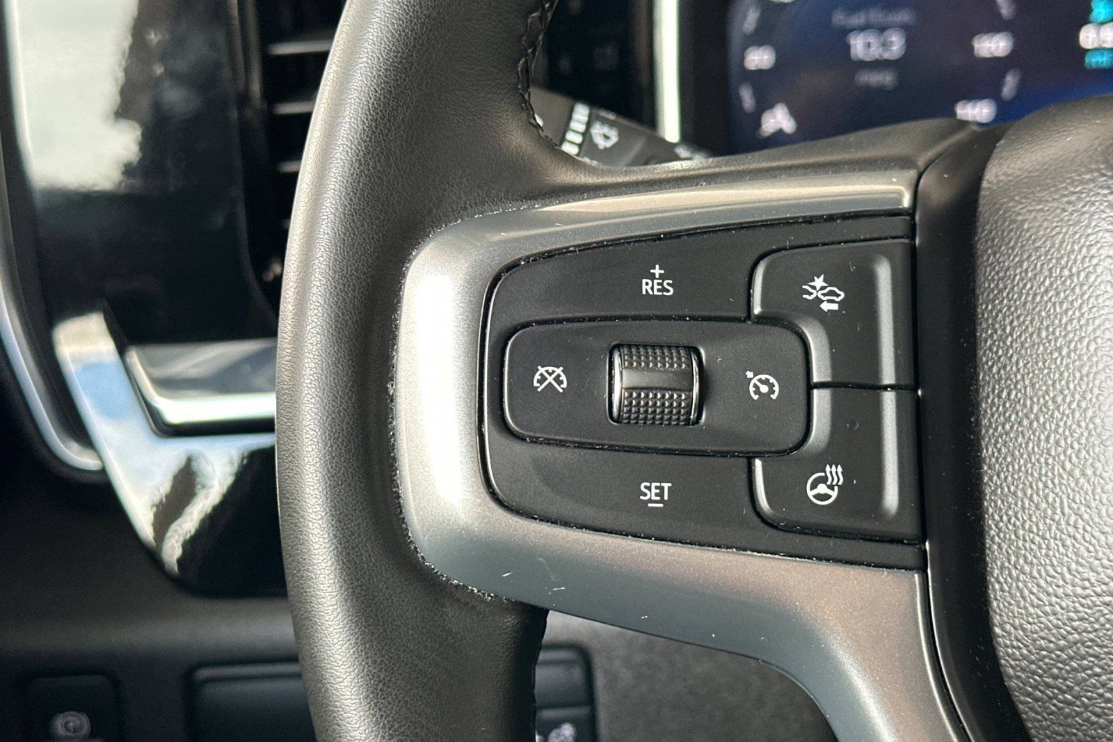 Used 2024 Chevrolet Silverado 1500 RST w/ LPO, Dark Essentials Package RWD image 31
