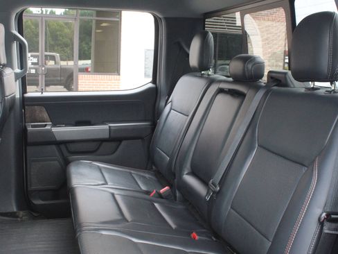 Used 2021 Ford F150 Lariat w/ Trailer Tow Package AWD/4WD image 29