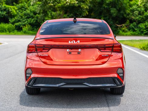 Certified 2023 Kia Forte GT-Line w/ GT-Line Premium Package FWD image 6