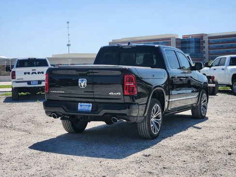 New 2025 RAM 1500 Tungsten w/ Trailer Tow Group AWD/4WD image 4