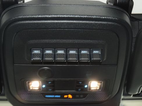 Used 2024 Ford Bronco Badlands AWD/4WD image 44