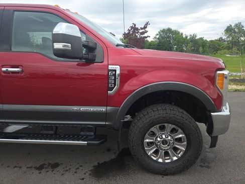 Used 2018 Ford F350 Lariat w/ Lariat Ultimate Package AWD/4WD image 4