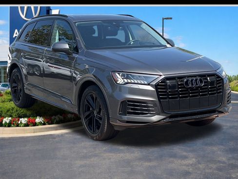 Used 2023 Audi Q7 3.0T Prestige w/ Prestige Package AWD/4WD image 9