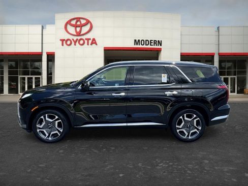 Used 2024 Hyundai Palisade Limited FWD image 7