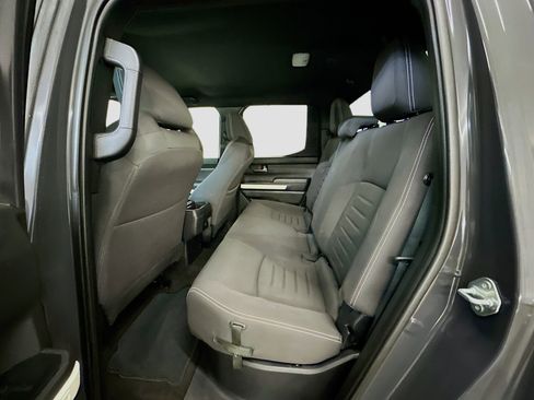 Used 2024 Toyota Tacoma TRD Sport image 29