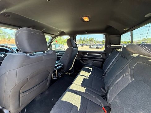 Used 2020 RAM 1500 Big Horn AWD/4WD image 25