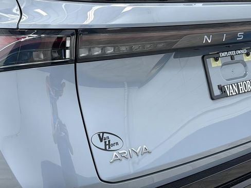 Used 2025 Nissan Ariya Platinum AWD/4WD image 41