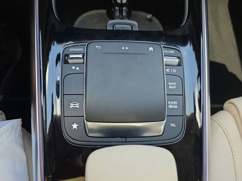 Certified 2023 Mercedes-Benz GLA 250 image 25