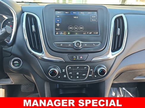 Used 2022 Chevrolet Equinox LT image 20