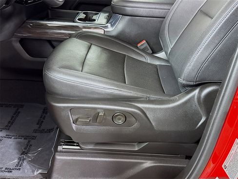 Used 2024 Chevrolet Silverado 3500 LTZ w/ LTZ Convenience Package image 25