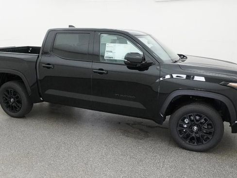 New 2026 Toyota Tundra Limited AWD/4WD image 12