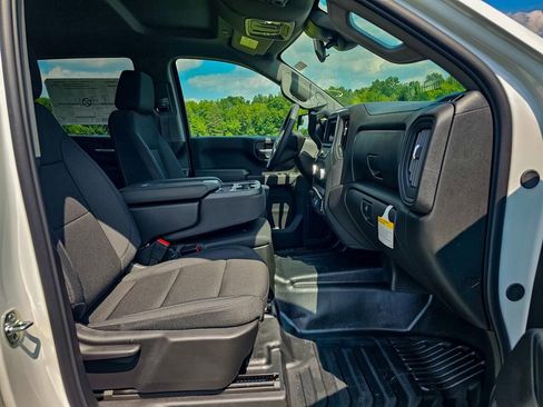 New 2026 GMC Sierra 1500 Pro w/ Pro Value Package image 33
