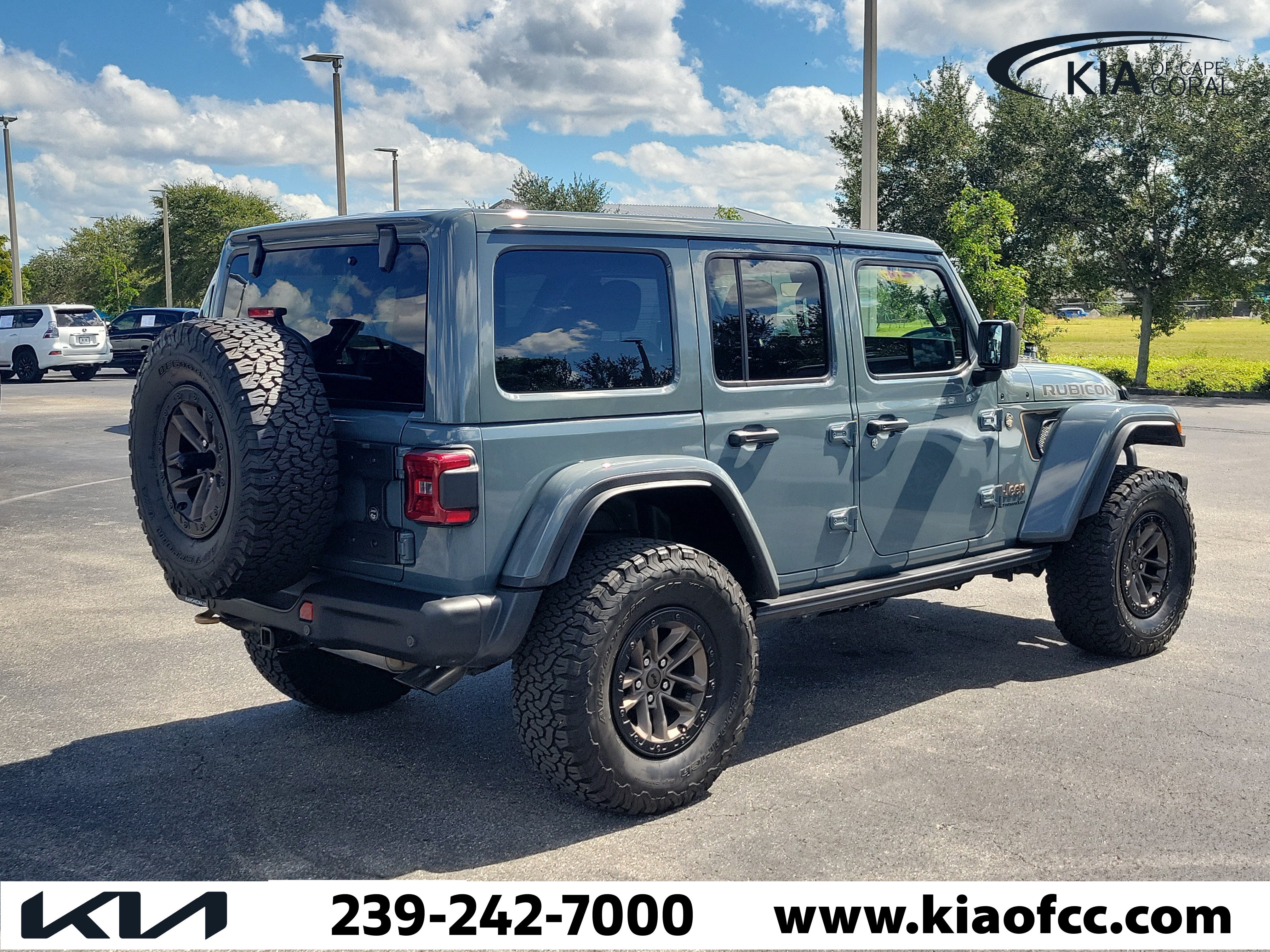 Used 2024 Jeep Wrangler Unlimited Rubicon 392 AWD/4WD image 6