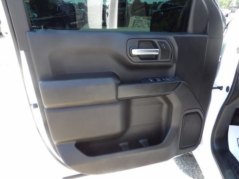 Used 2024 GMC Sierra 1500 Pro w/ Pro Value Package AWD/4WD image 14