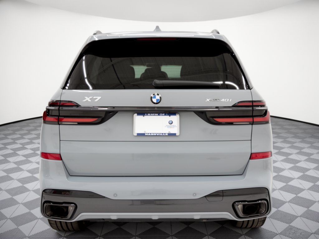 Certified 2024 BMW X7 xDrive40i w/ Executive Package AWD/4WD image 11