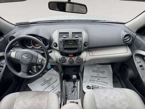 Used 2011 Toyota RAV4 4WD w/ Base L4 Extra Value Pkg image 10