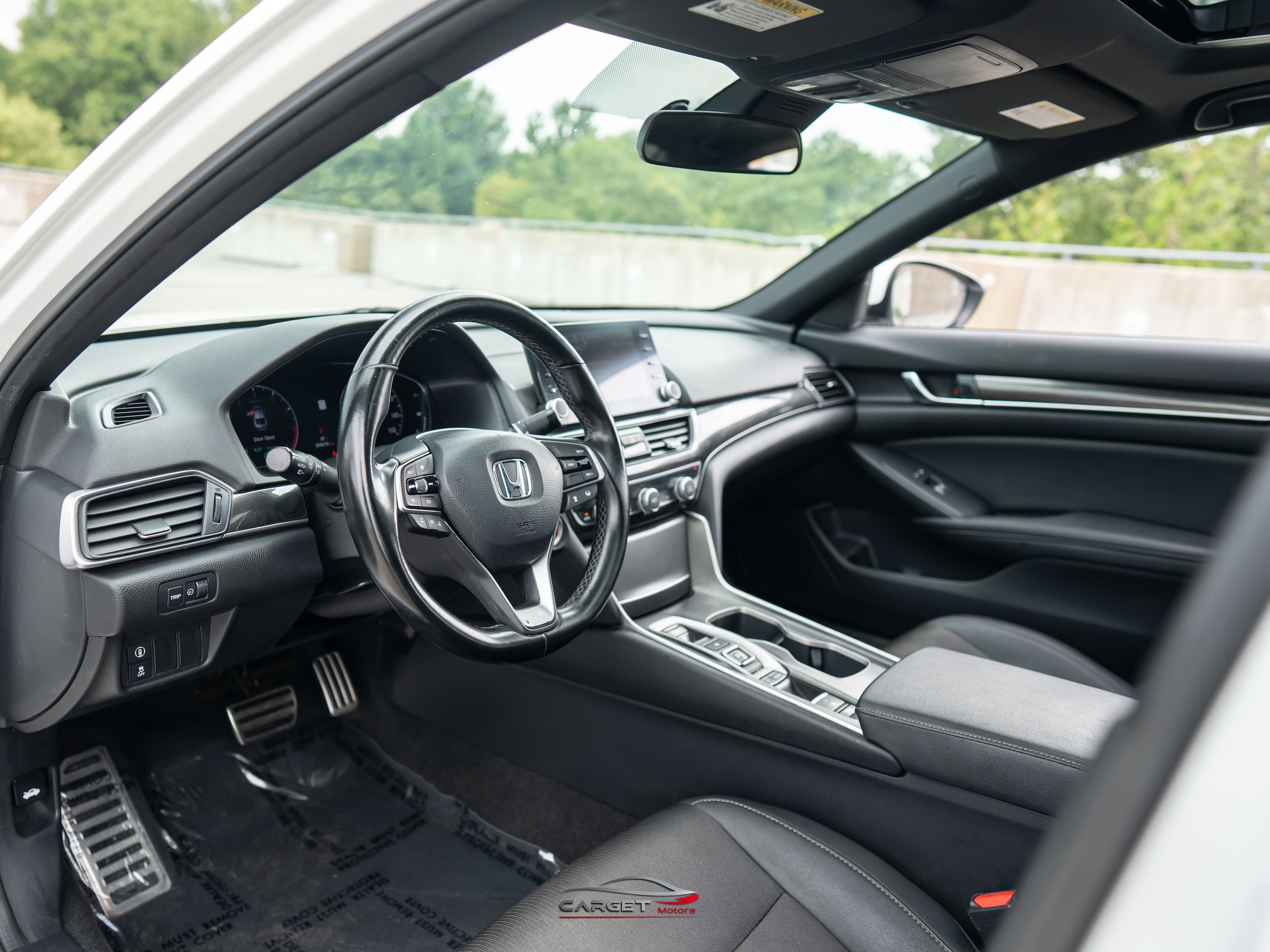 Used 2020 Honda Accord Sport image 13