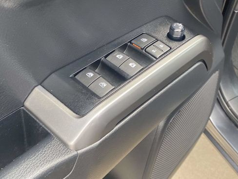 Used 2023 Toyota Tacoma SR5 RWD image 20